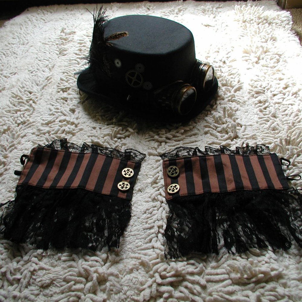 Steam punk hat and cuffs